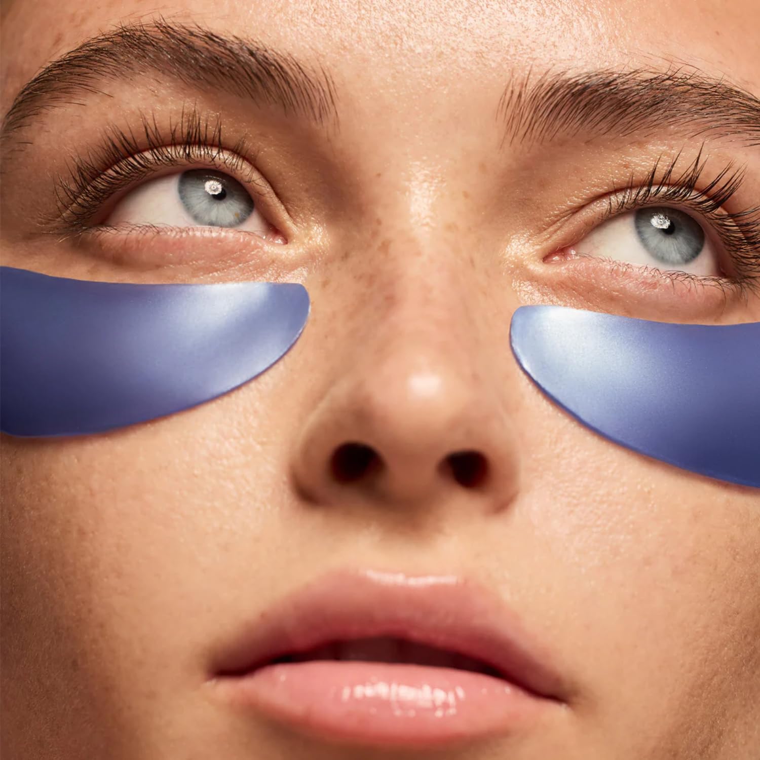 Summer Fridays Jet Lag Under Eye Patches - Hydrating & Depuffing Hydrogel Eye Masks with Caffeine & Peptides to Soothe & Refresh the Undereye Area (6 Pairs) - Image 8