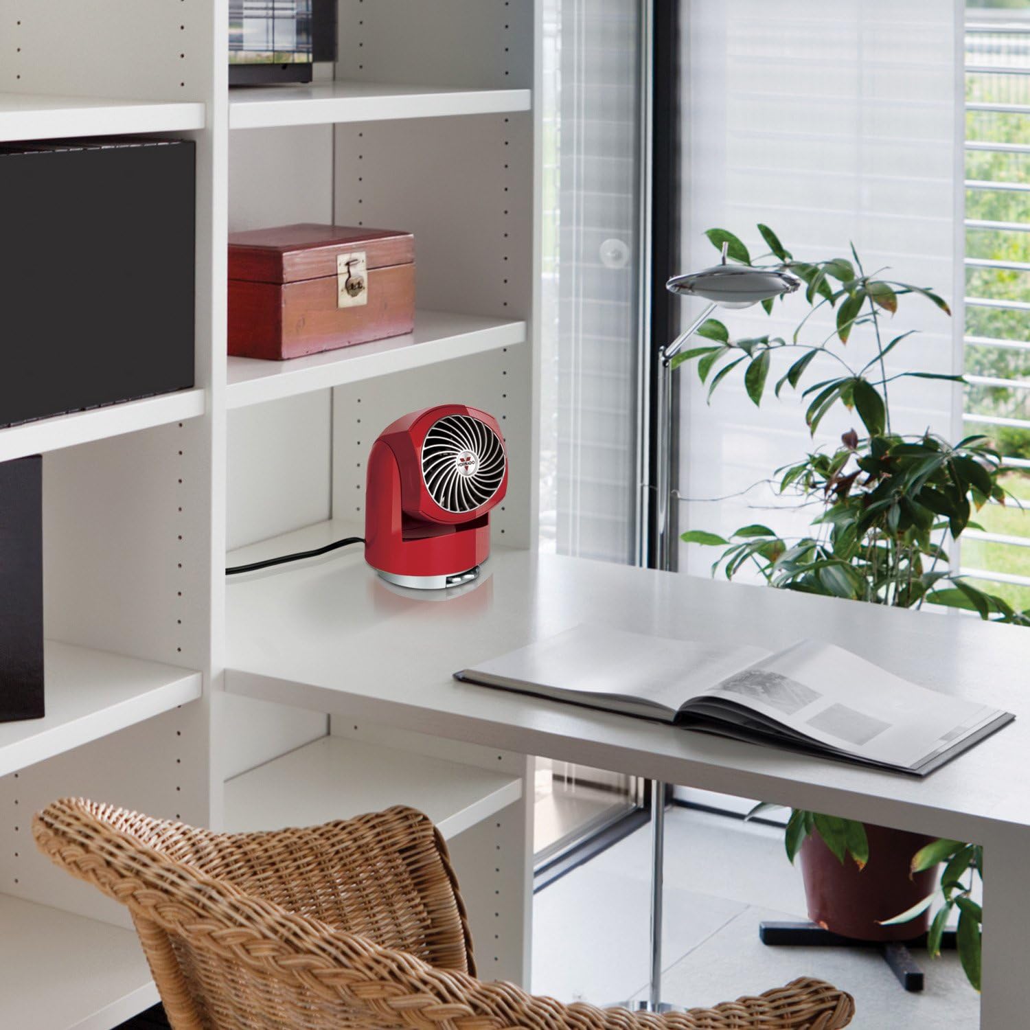 Vornado Flippi V6 Personal Air Circulator Fan, Passion - Image 5