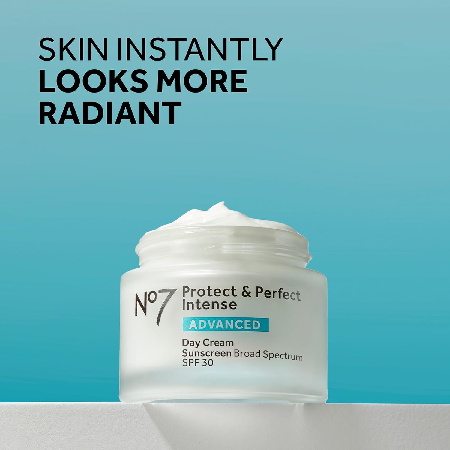 No7 Protect & Perfect Intense Advanced Fragrance-Free Day Cream SPF 30 - Anti-Aging Facial Moisturizer with Anti-Wrinkle Technology - Hydrating Hyaluronic Acid Cream for Radiant Youthful Skin (50ml) - Image 2