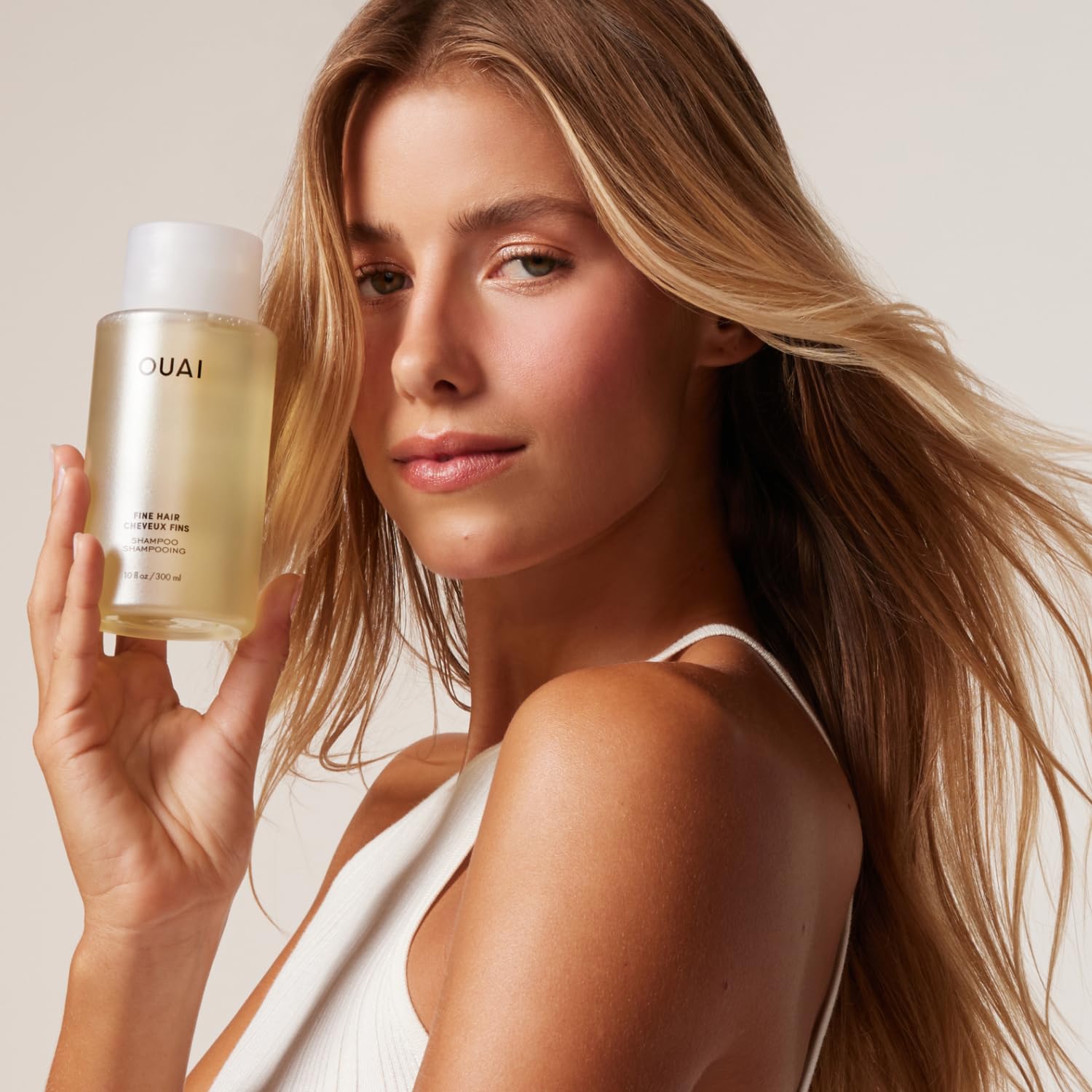 OUAI Fine Hair Shampoo - Biotin Thickening Shampoo for Flat, Thin Hair - Volumizing & Strengthening Keratin & Chia Seed Oil for Women & Men - Lightweight, Color-Safe, Sulfate Free, 10 Oz - Image 3