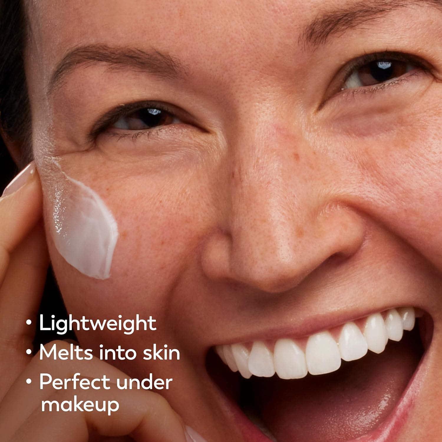 Olay Vitamin C MAX Face Moisturizer, Brightening Cream for Women, Hydrating, Evens Tone, Dark Spot & Hyperpigmentation Reduction, Glowing Skin Care - Niaciniamide, Peptides 1.7 Oz - Image 9